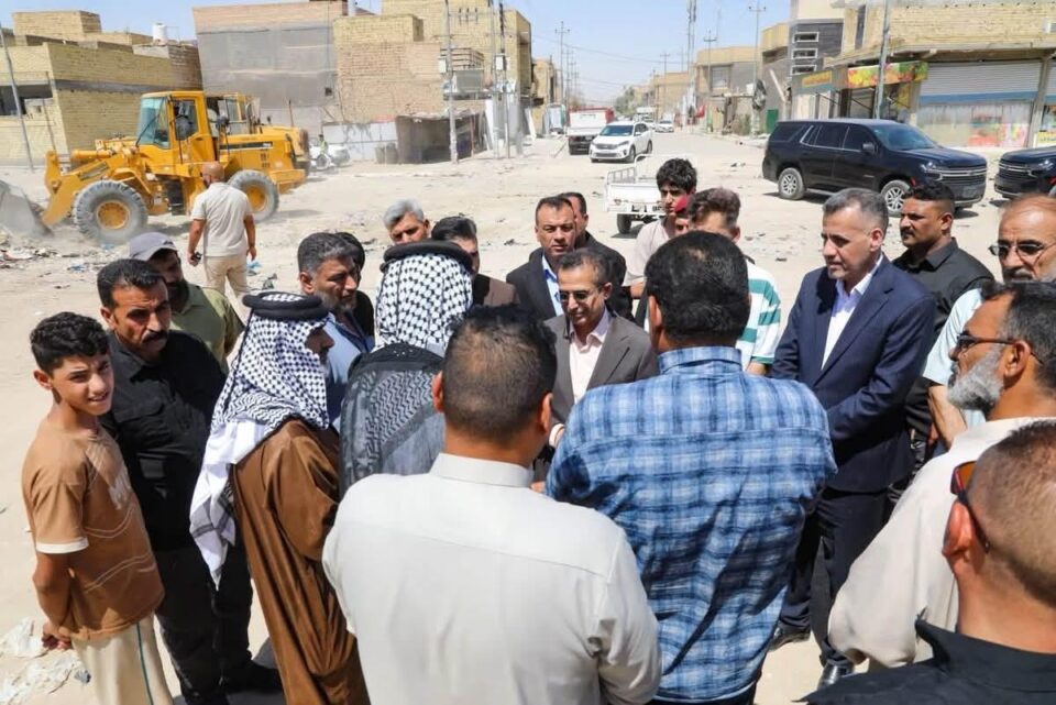صورة من مقال: محافظ ذي قار يشرف على انطلاق حملة خدمية شاملة لتنظيف مركز المحافظة ورفع الأنقاض والتجاوزات