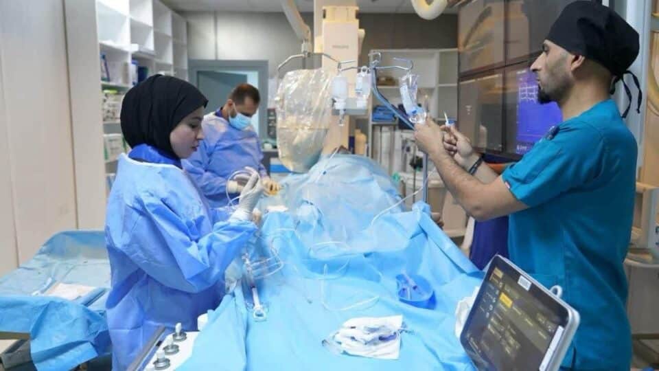 صورة من مقال: مستشفى الناصرية للقلب يُجري 33 عملية قسطرة ناجحة في يوم واحد دون توقف