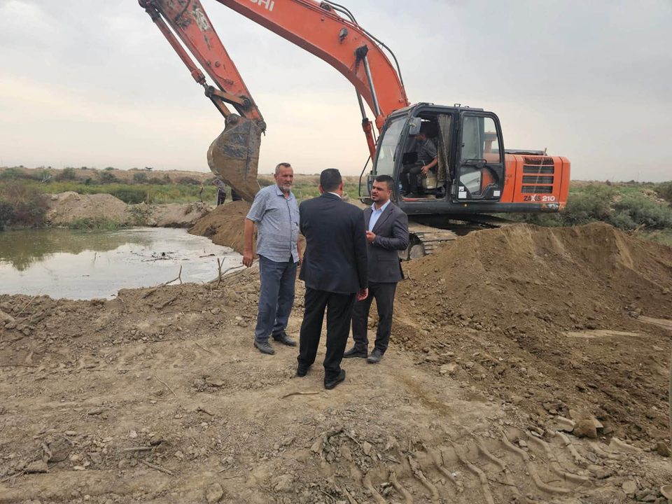 صورة من مقال: الموارد المائية في ذي قار تباشر ردم مبازل تهدد نهر غليوين في ناحية العكيكة