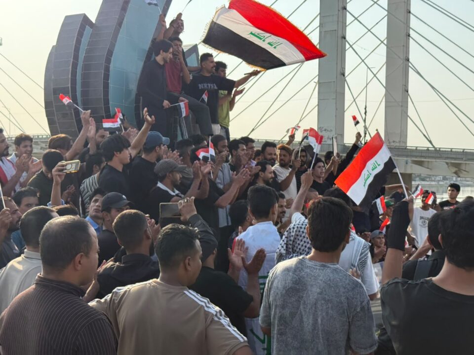 صورة من مقال: بالصور: كورنيش الناصرية يشهد إحياء الذكرى السنوية لحراك تشرين الاحتجاجي وسط هتافات وأهازيج